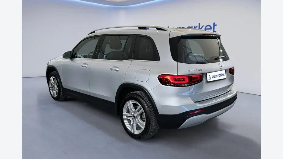 MERCEDES-BENZ GLB GLB 200 7G-DCT