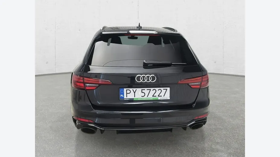 AUDI RS4 Avant -