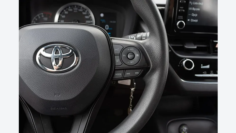 TOYOTA Corolla -