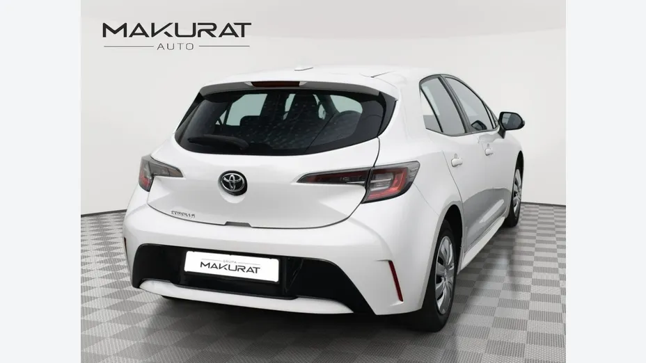 TOYOTA Corolla -