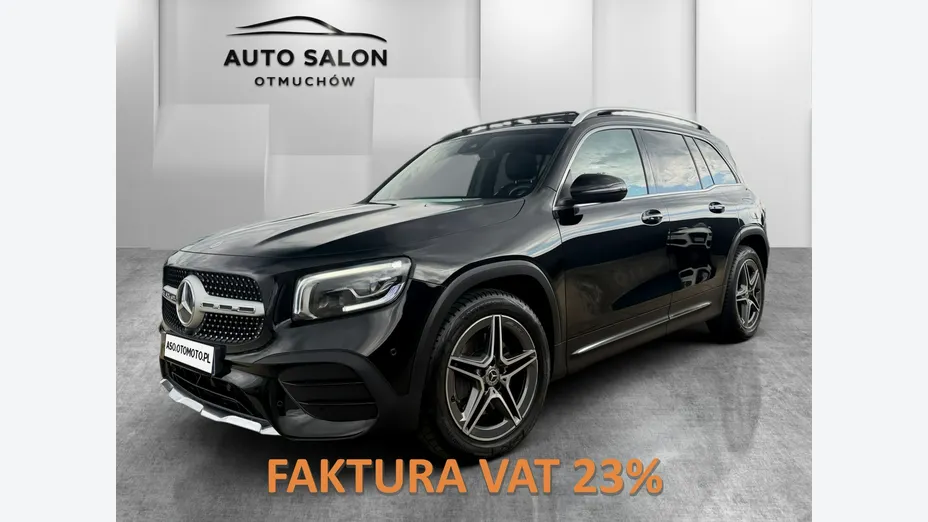 MERCEDES-BENZ GLB -