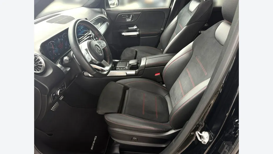MERCEDES-BENZ GLB -