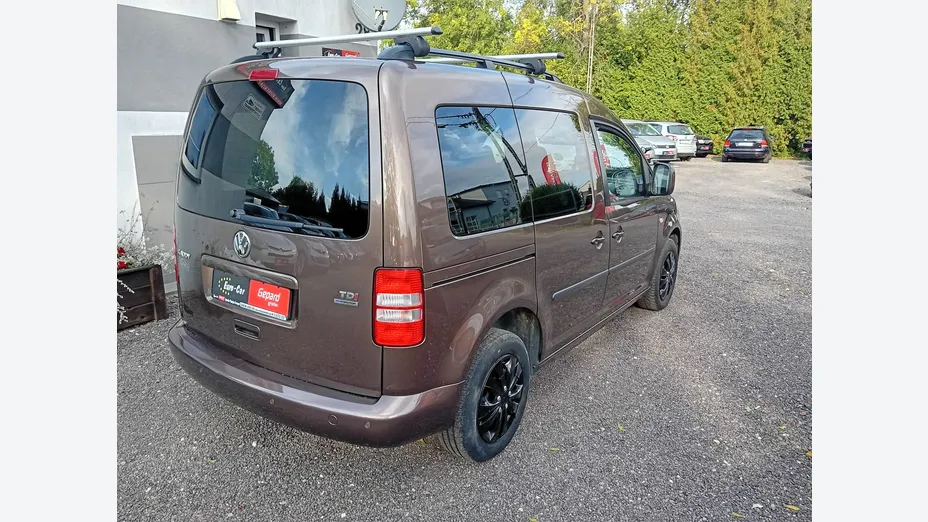 VOLKSWAGEN Caddy -