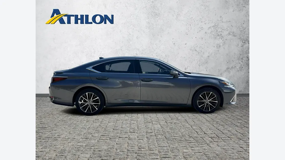 LEXUS ES -