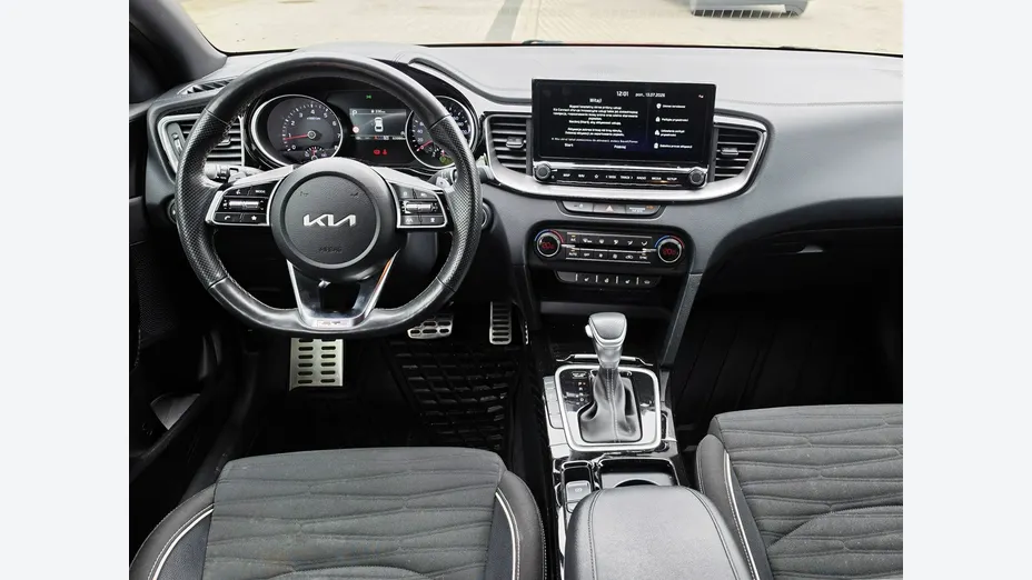 KIA ProCeed -