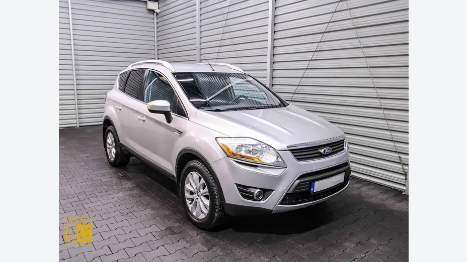 FORD Kuga -