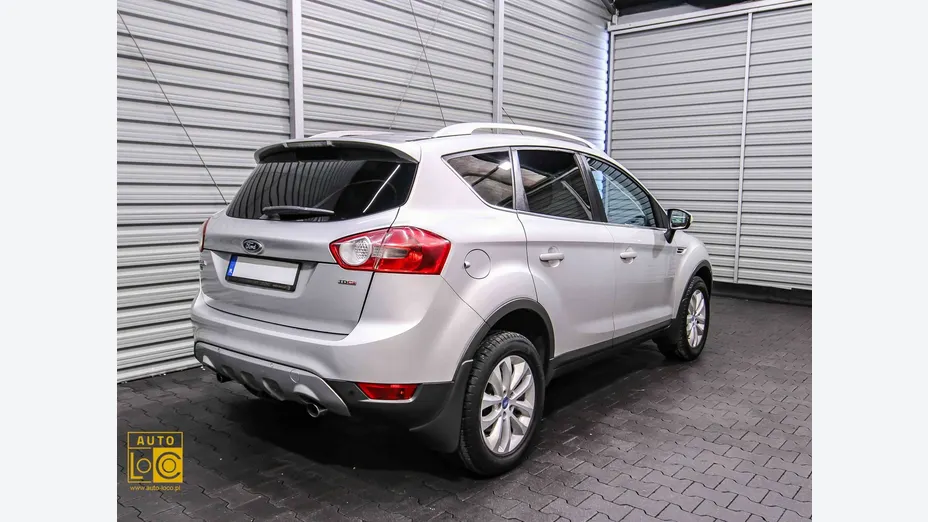 FORD Kuga -