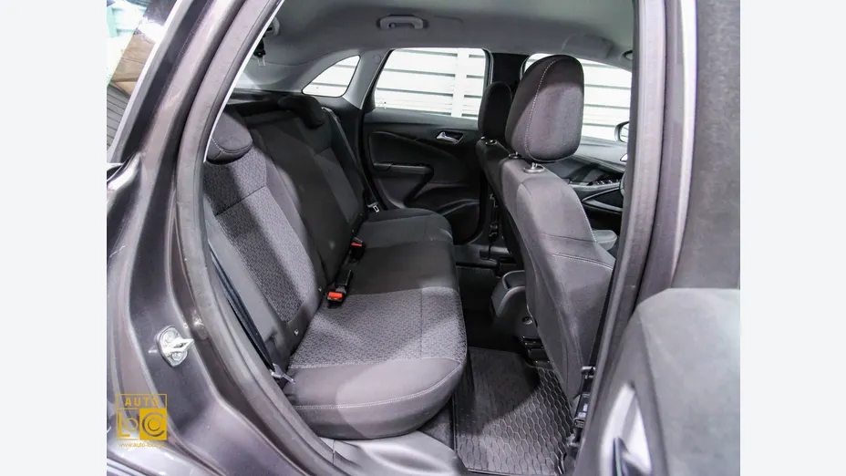 OPEL Crossland X -
