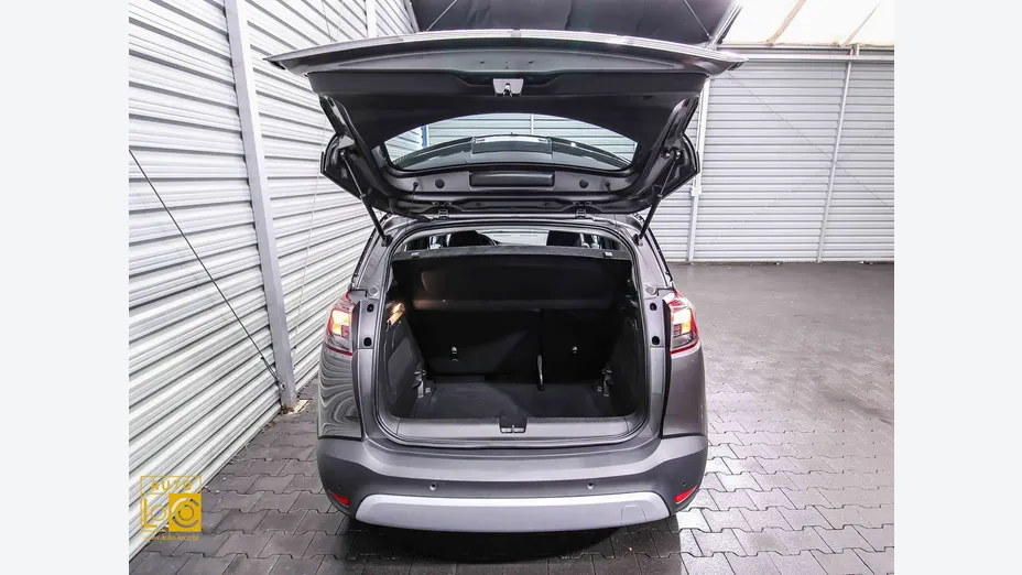 OPEL Crossland X -