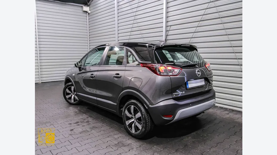 OPEL Crossland X -