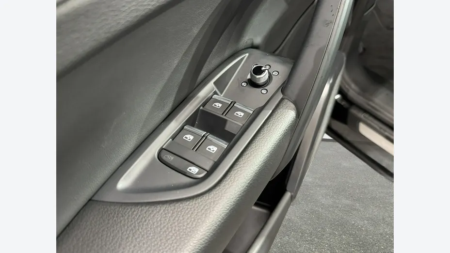 AUDI Q5 -