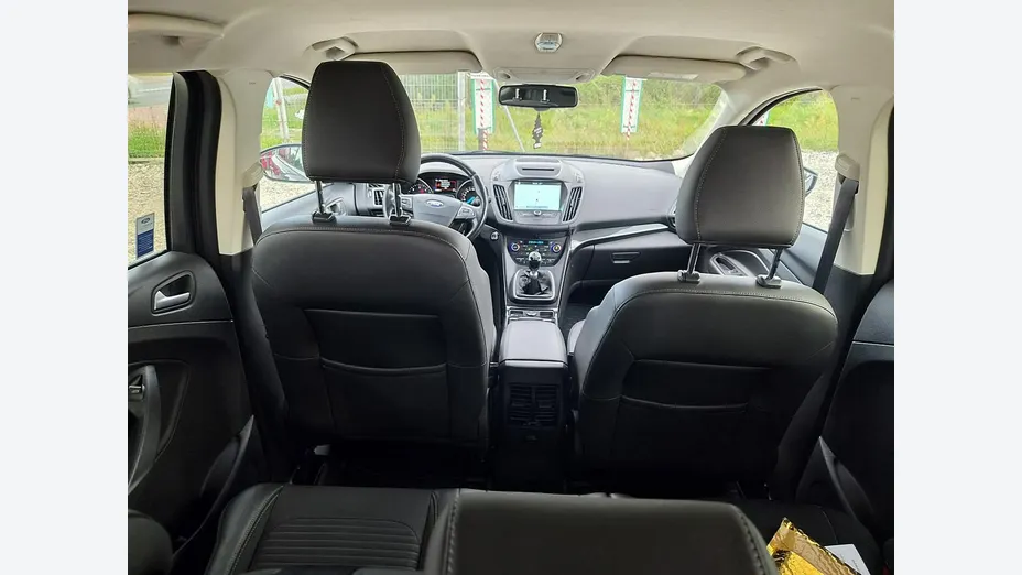 FORD Kuga -