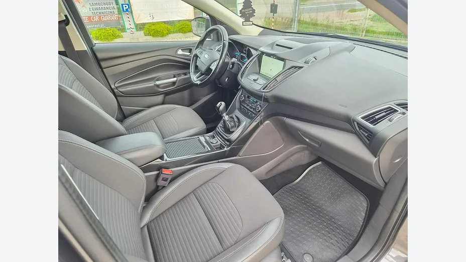 FORD Kuga -