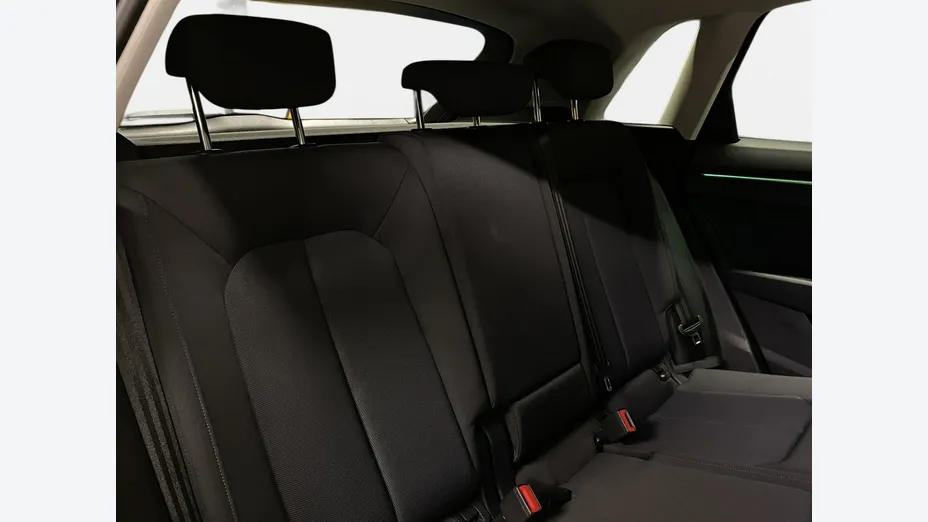AUDI Q3 -