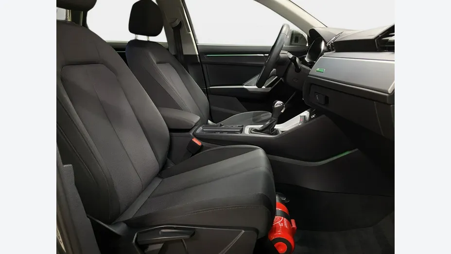AUDI Q3 -