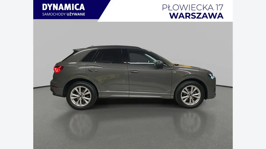 AUDI Q3 -