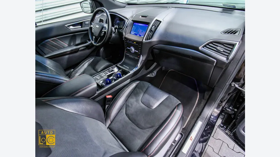 FORD Edge -