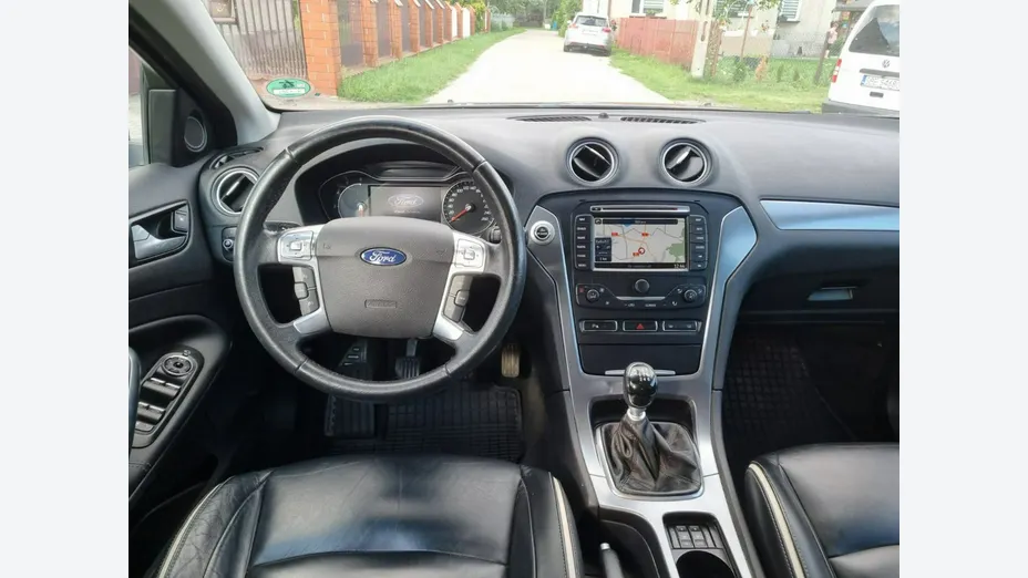 FORD Mondeo -