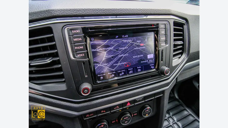 VOLKSWAGEN Amarok -