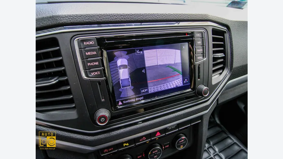VOLKSWAGEN Amarok -