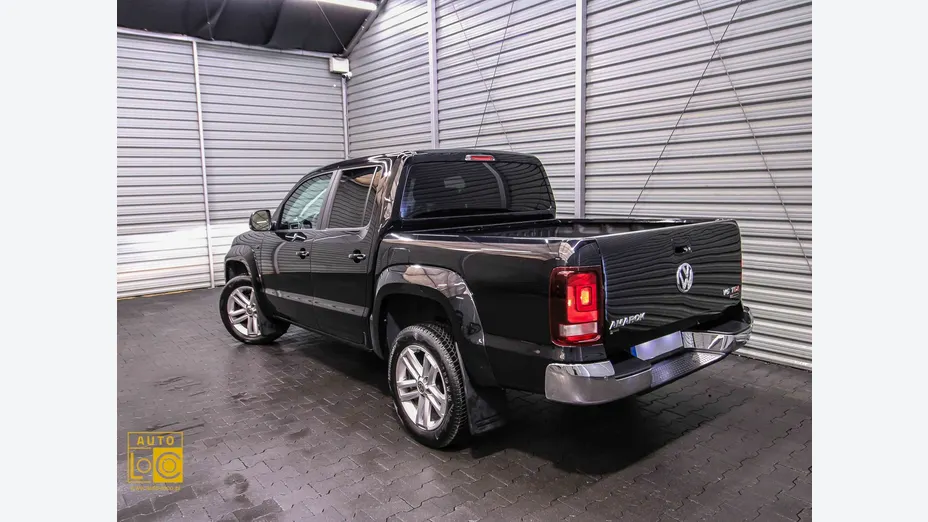 VOLKSWAGEN Amarok -