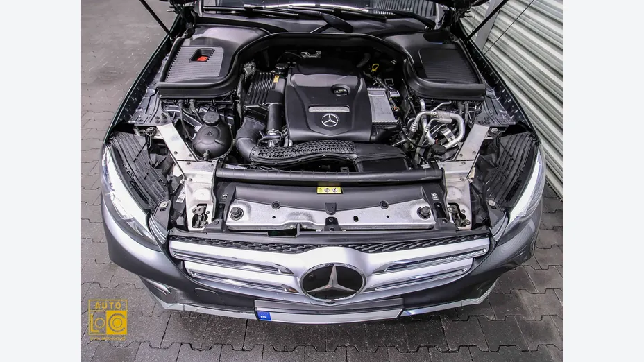 MERCEDES-BENZ GLC -