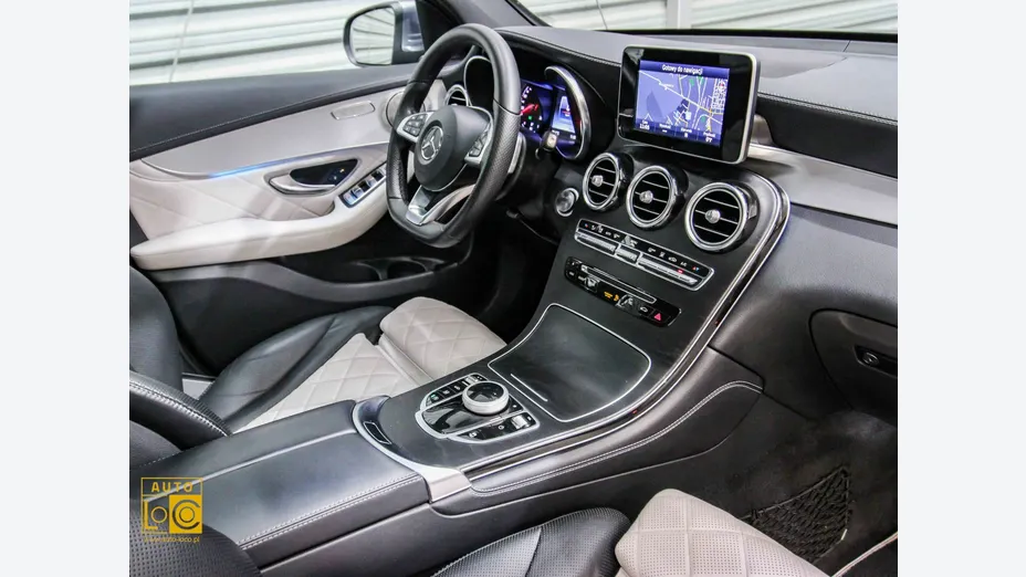 MERCEDES-BENZ GLC -