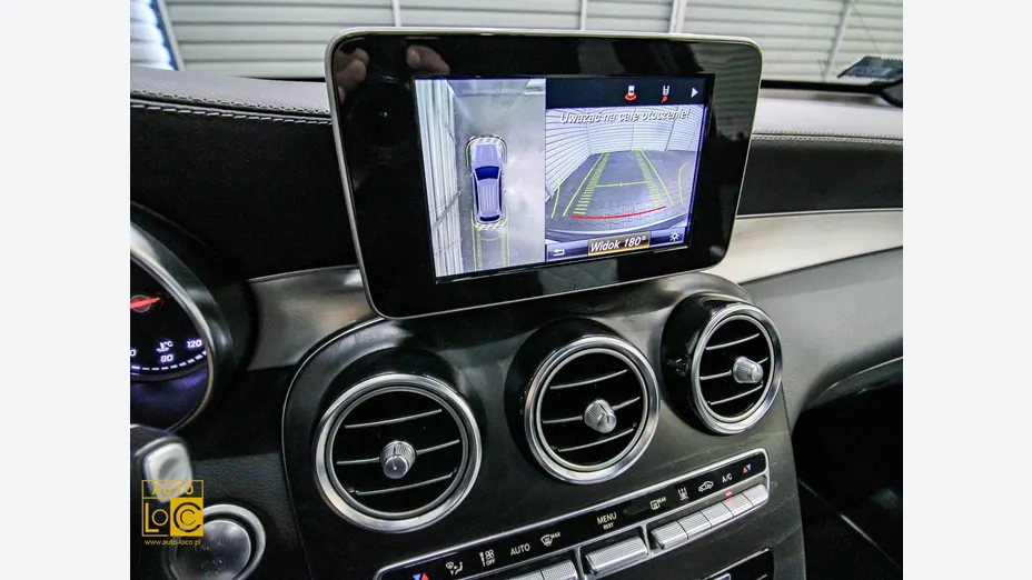 MERCEDES-BENZ GLC -