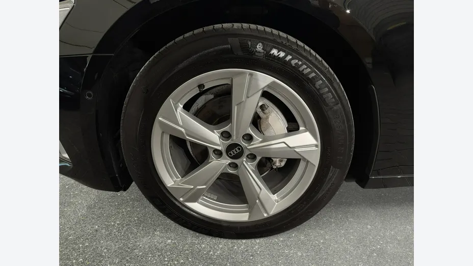AUDI A6 Avant -