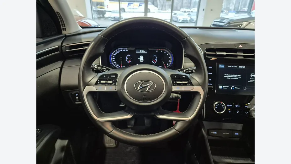 HYUNDAI Tucson -