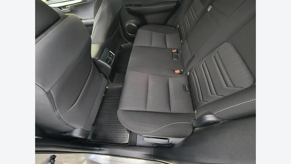 LEXUS NX -