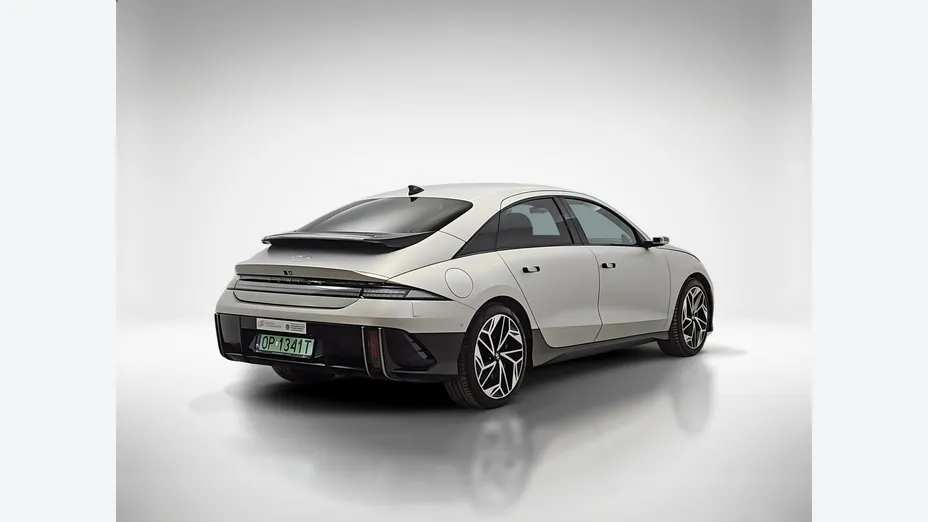 HYUNDAI Ioniq 6 -