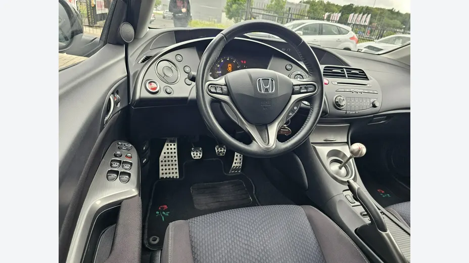 HONDA Civic -