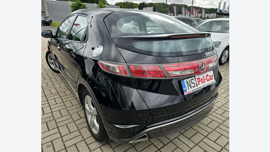 HONDA Civic -