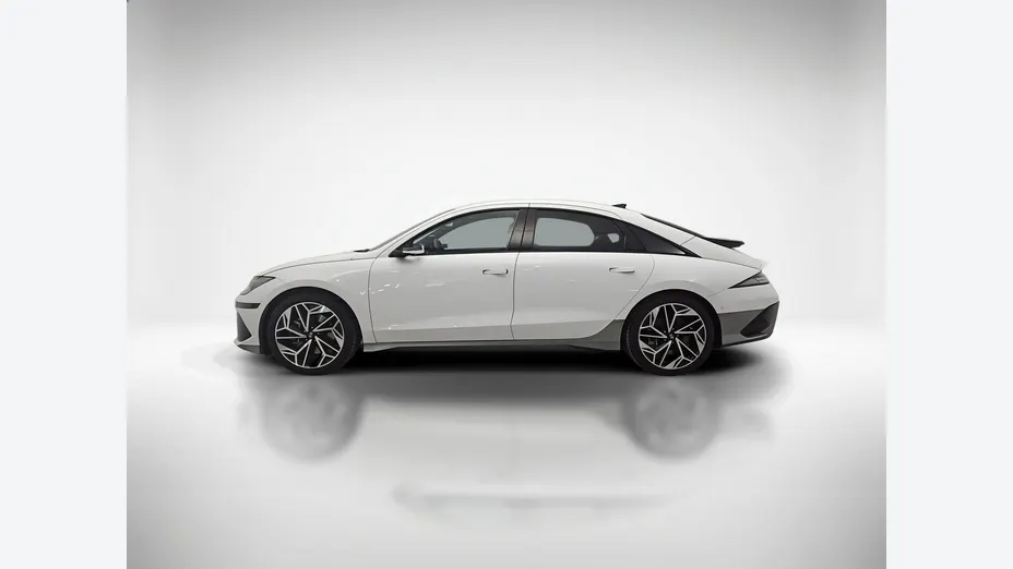 HYUNDAI Ioniq 6 -