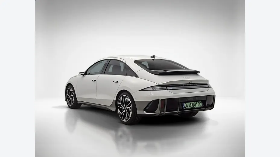 HYUNDAI Ioniq 6 -