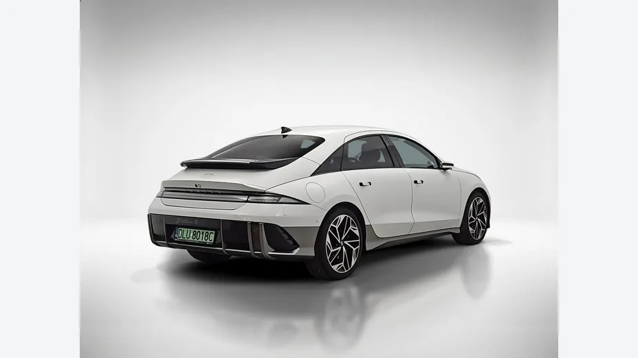 HYUNDAI Ioniq 6 -