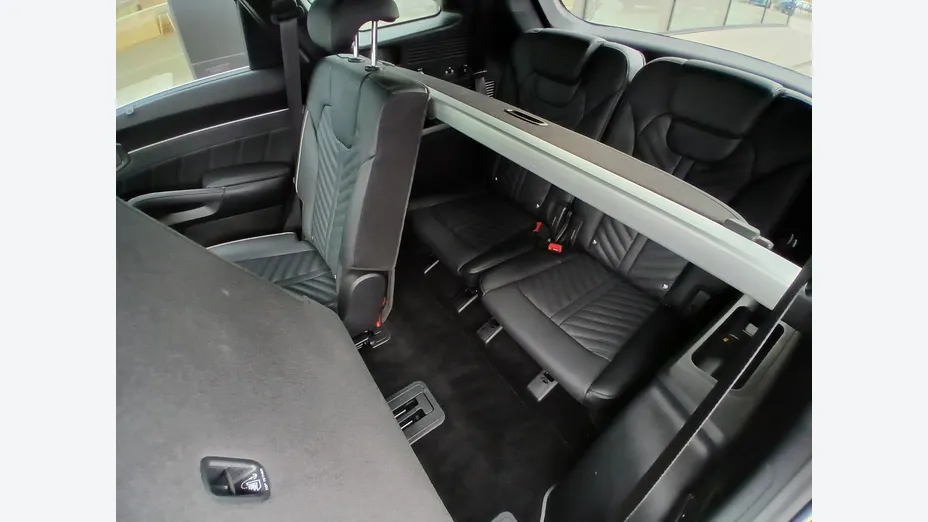 KIA Sorento -