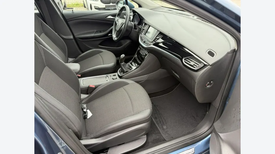 OPEL Astra -