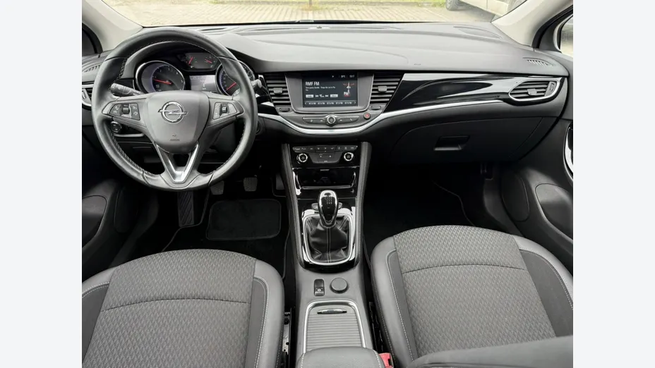 OPEL Astra -