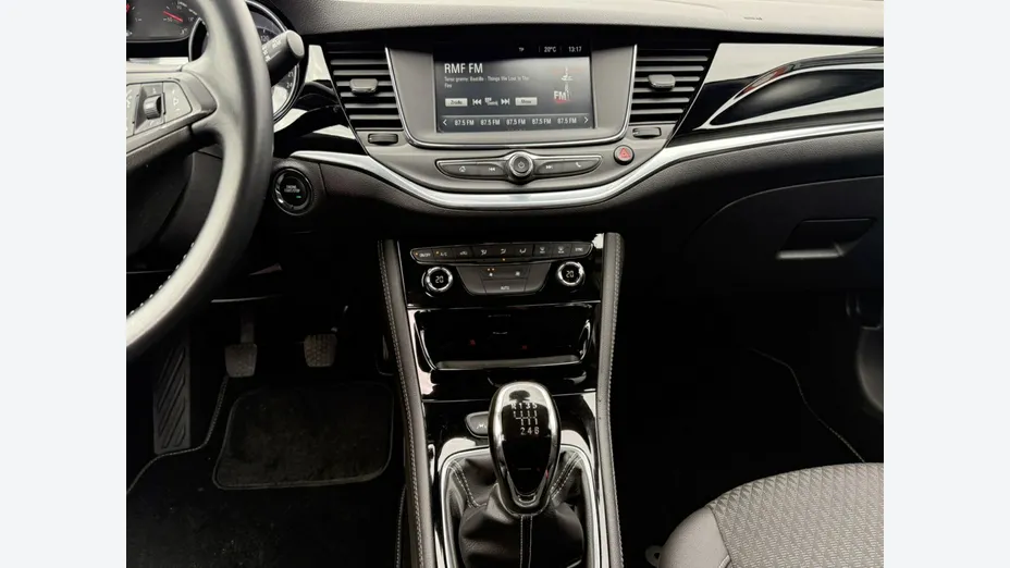 OPEL Astra -