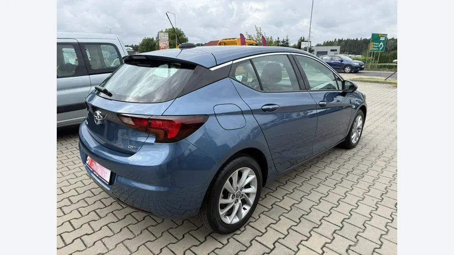 OPEL Astra -
