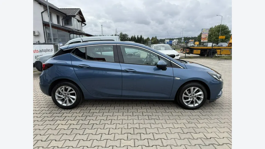 OPEL Astra -