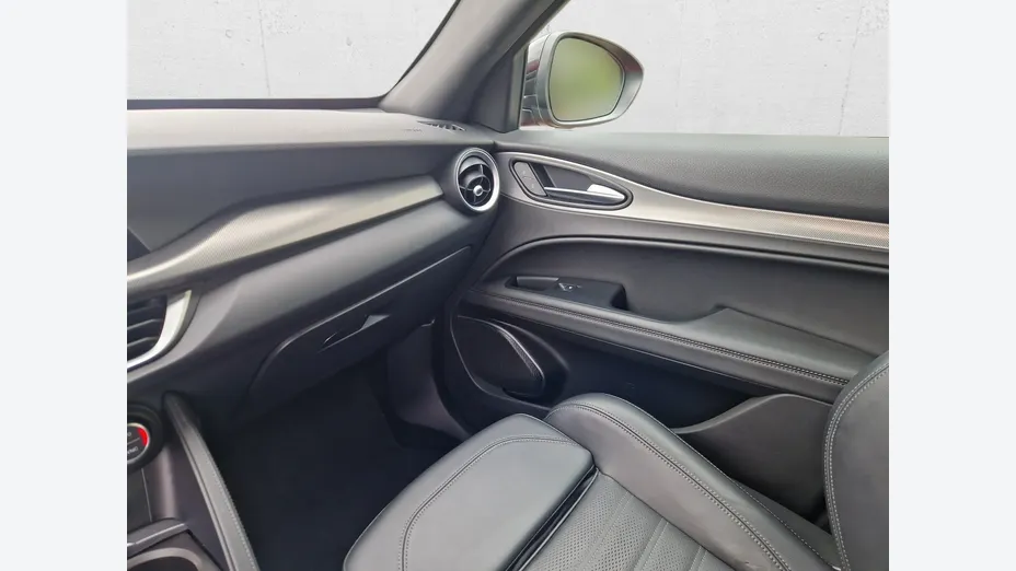 ALFA ROMEO Stelvio -