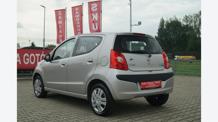 NISSAN Pixo -