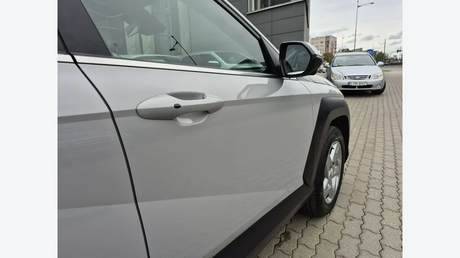 HYUNDAI Kona -