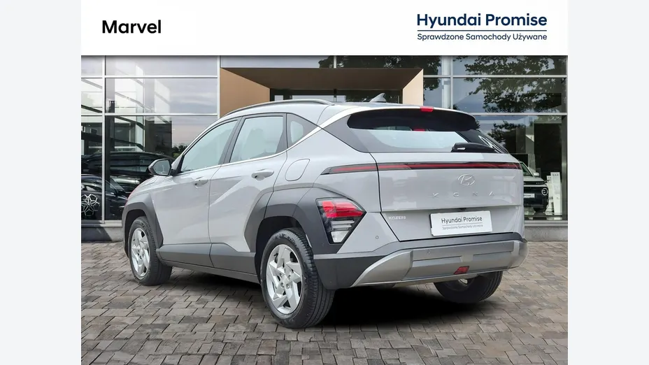 HYUNDAI Kona -