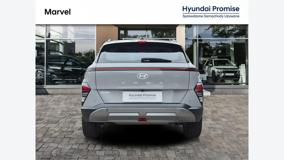 HYUNDAI Kona -