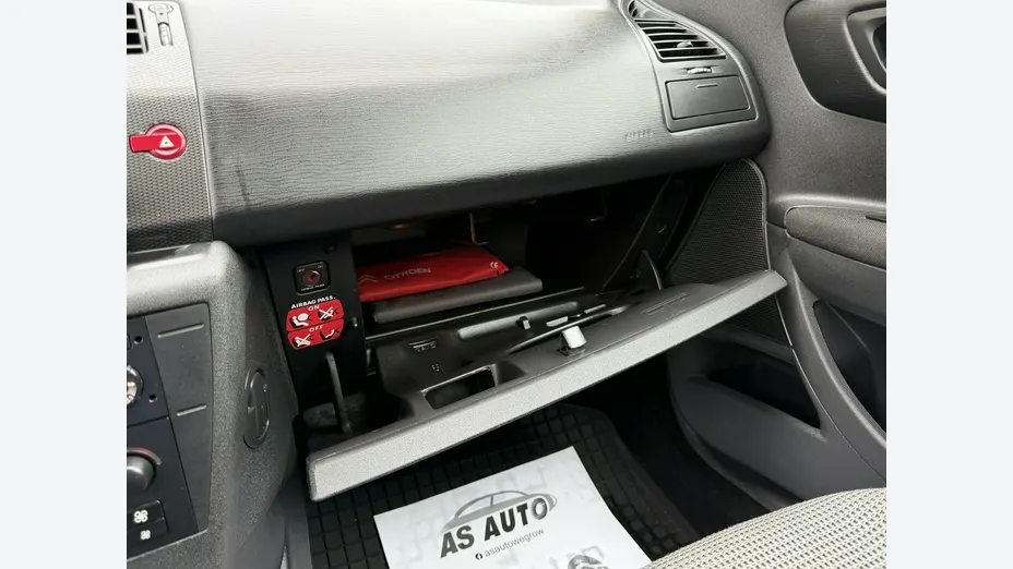 CITROEN C4 -