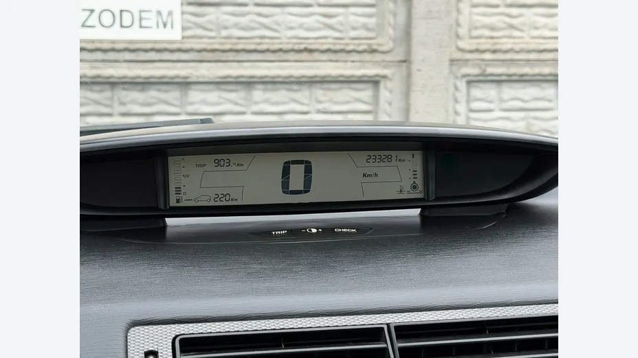 CITROEN C4 -